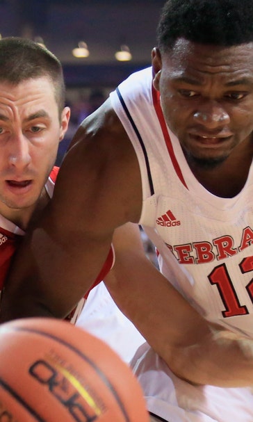 Fifth-ranked Badgers fend off Cornhuskers